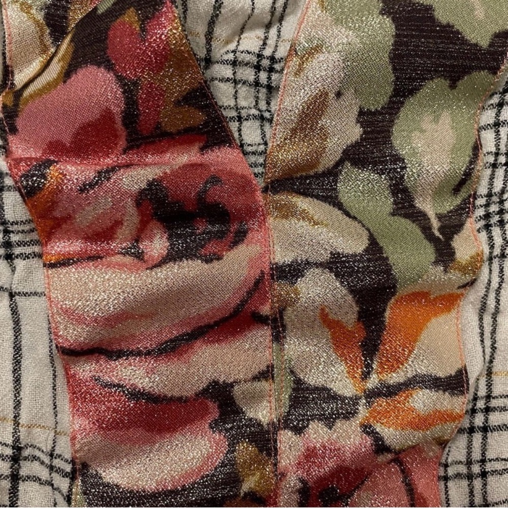 Anthropologie Plaid Blouse with Floral Shimmery Accent - Picture 4 of 4